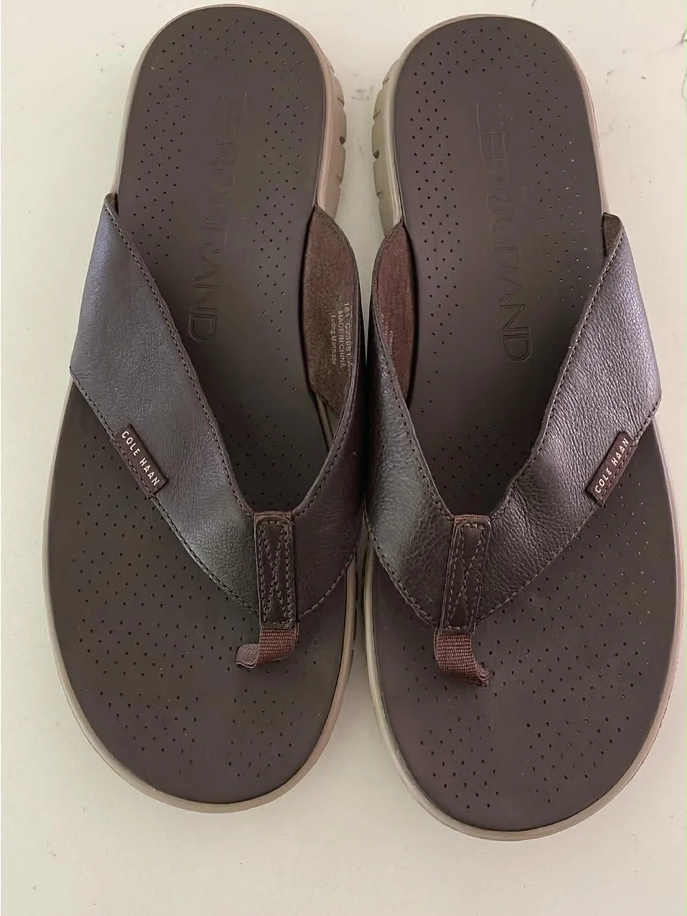 Cole Haan Zerogrand Men's Brown Leather Flip Sandals size 11 Excellent